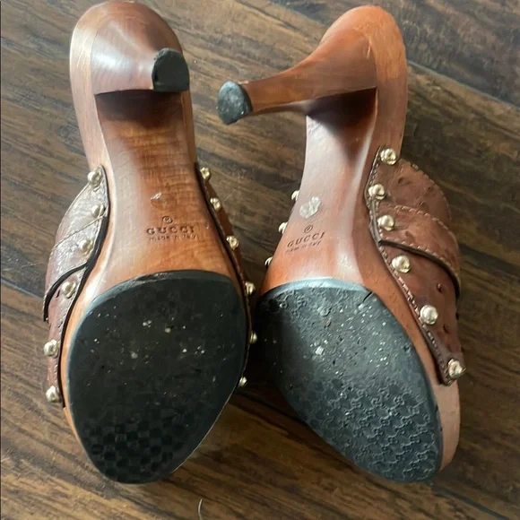 Gucci Brown High-Heeled Mule Sandals with Studs - Picture 6 of 7
